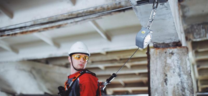 Средства защиты втягивающего типа (блокирующие устройства втягивающего типа) Средства защиты втягивающего типа (блокирующие устройства втягивающего типа)