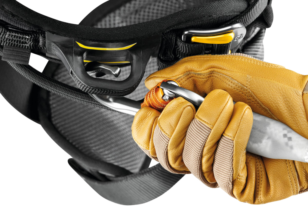 Side attachment points Side attachment points